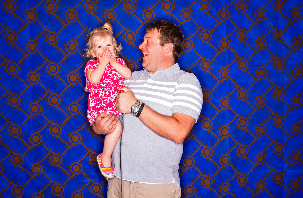 Columbia Mo open air photo booth rental Surfrider backdrop